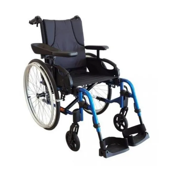 Fauteuil roulant léger Action 3 NG dossier fixe, bleu Pop, assise 38 cm — Invacare